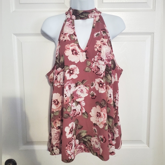 arabella Tops - : ARABELLA Womens Top Blouse  RoseWood Floral V-Neck back Button Closure